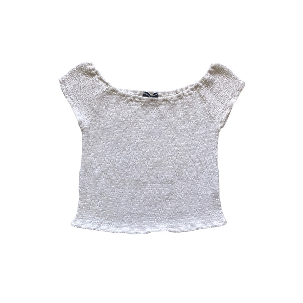 Brandy Melville White Shirred Top 🌸